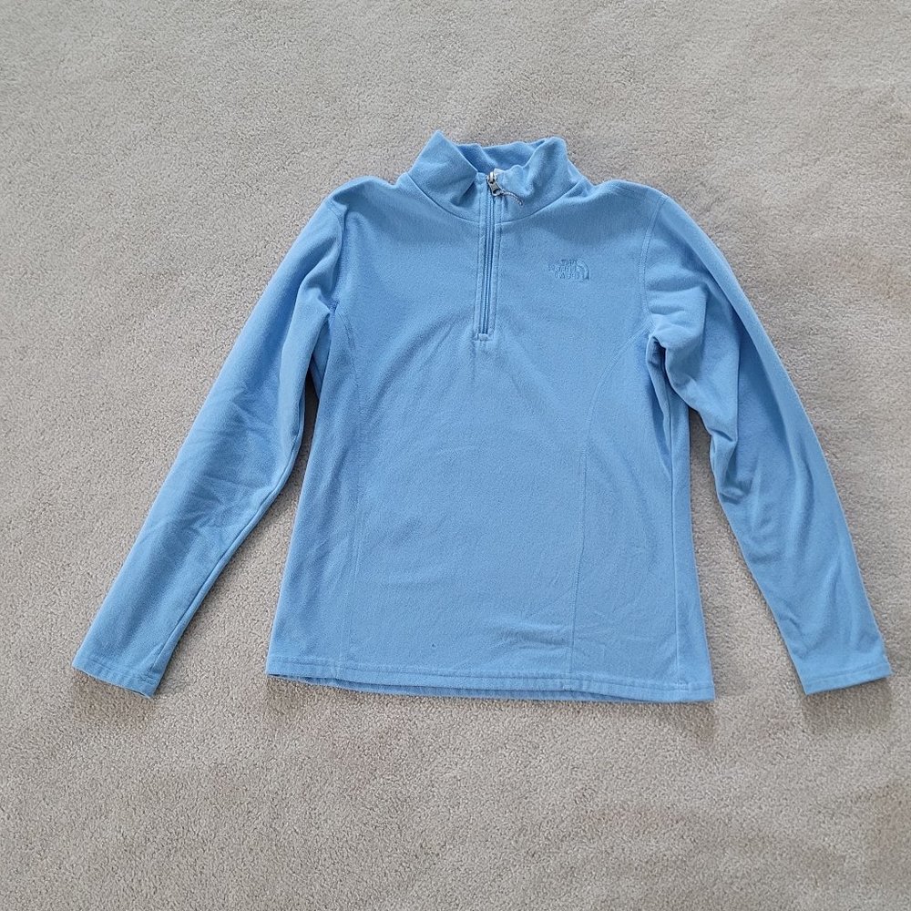Girl's The North Face Light Blue Fleece Pullover, large (size 12)